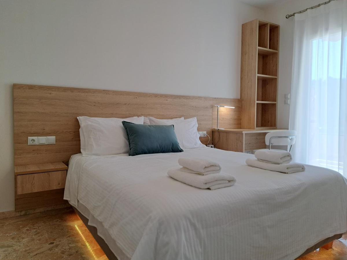 Luxury Suite פאטרה מראה חיצוני תמונה